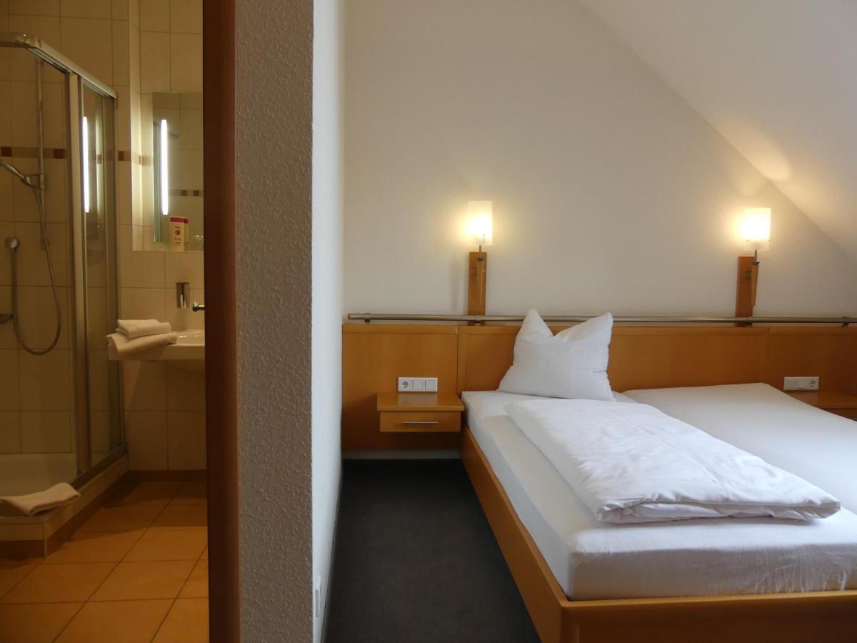 Landgasthaus Hotel Eggert ไรเนอ ภายนอก รูปภาพ
