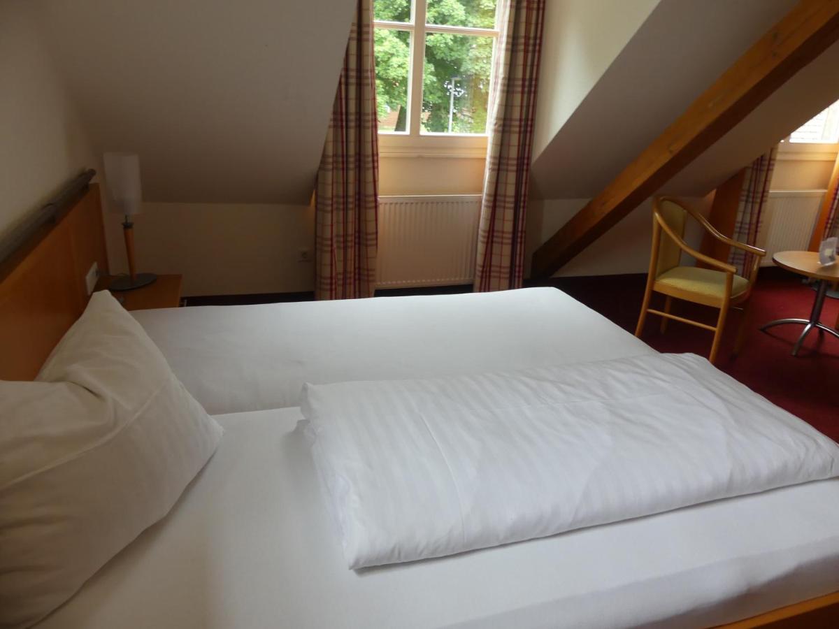 Landgasthaus Hotel Eggert ไรเนอ ภายนอก รูปภาพ